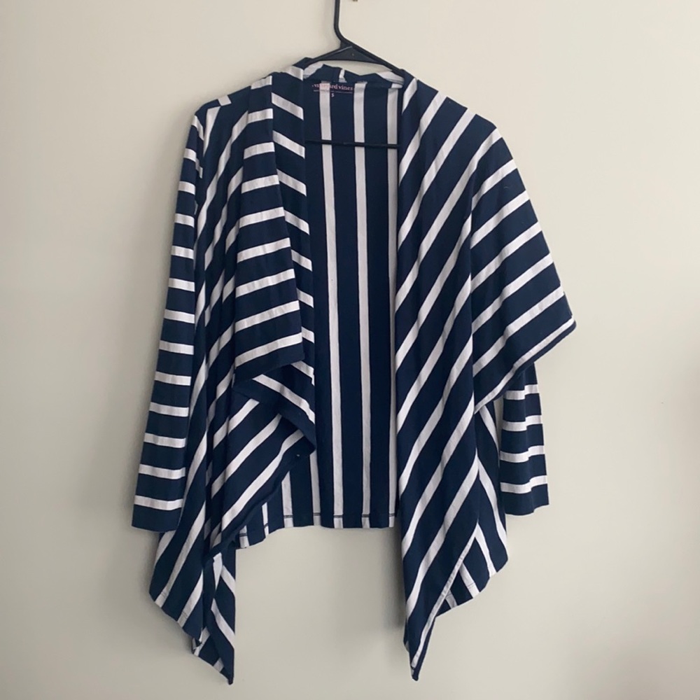 Vineyard vines cardigan size small
